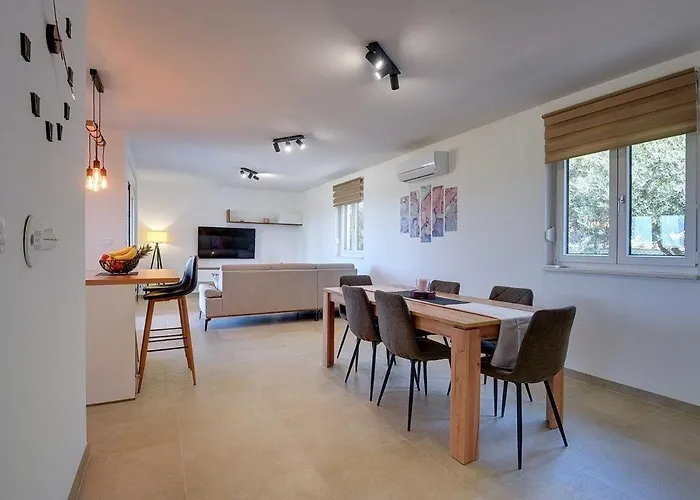 House Mauro 펜션 *