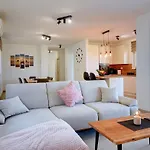 House Mauro